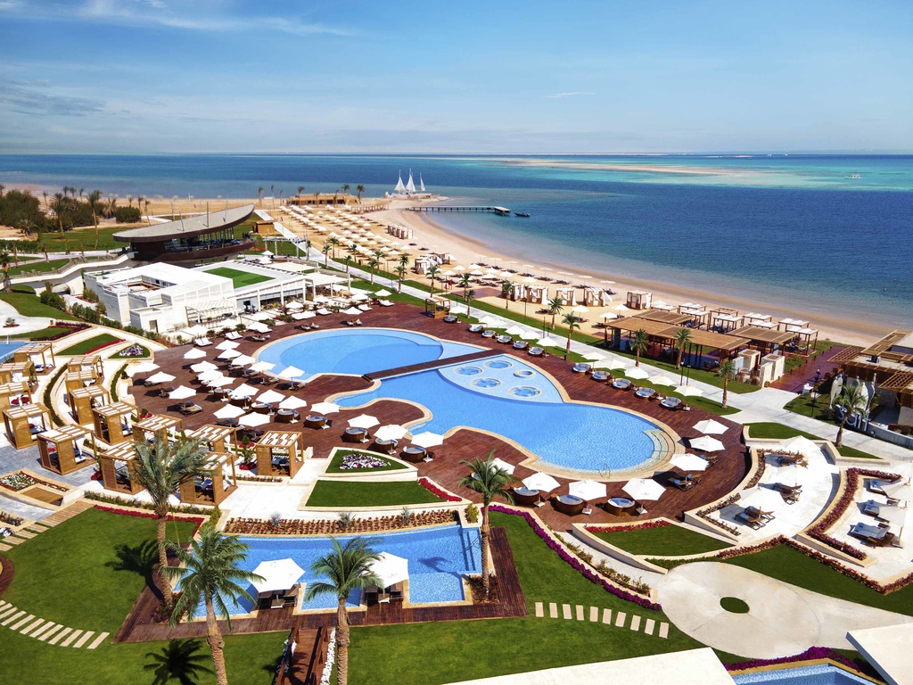 Rixos Premium Magawish Suites & Villas